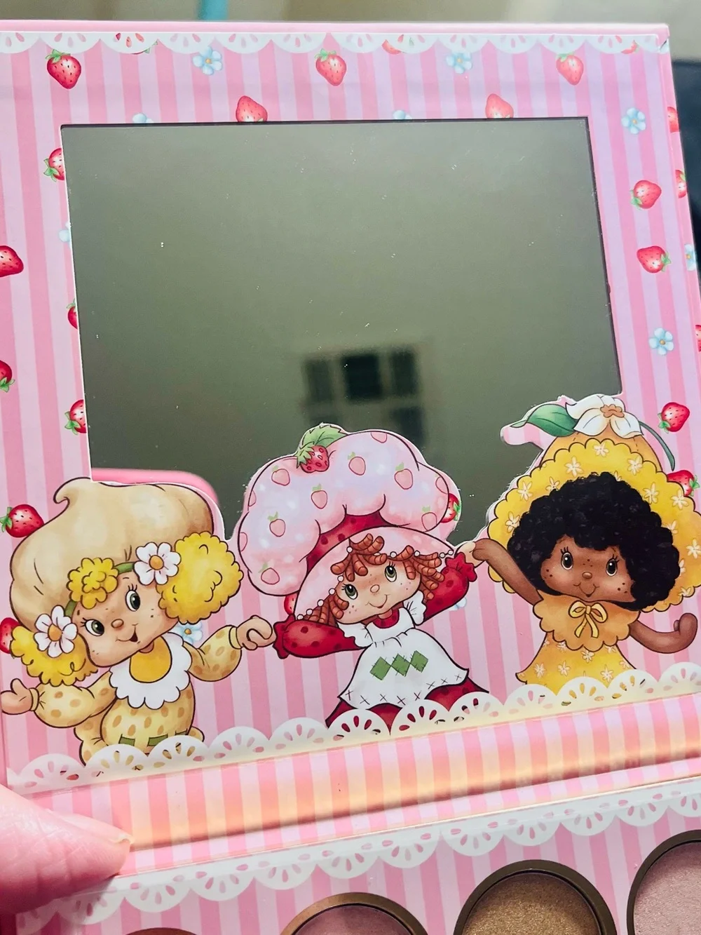 Strawberry Shortcake Eyeshadow Palette - 12 Shade Women Makeup- NIB